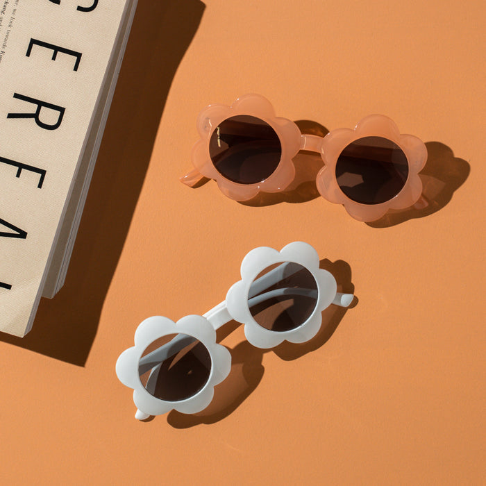 June Translucent Flower Sunglasses — Peach - Sommerfugl Kids