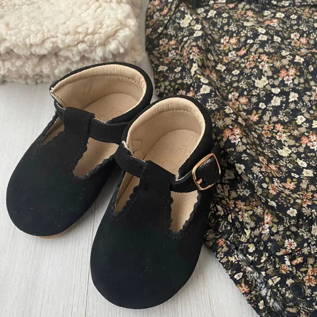 Woodsmoke Suede Leather Baby T Bar Shoe — baby shoes colour swatch detail