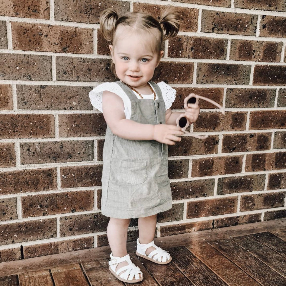 White Leather Baby Sandal — baby sandals colour swatch detail