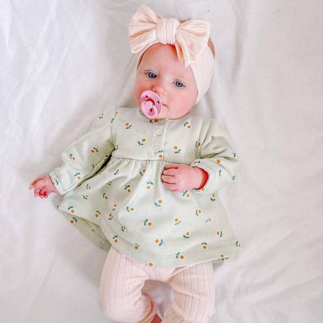 Bowie Double Bow Headband in Fairy Floss Pink — baby headband size and scale reference