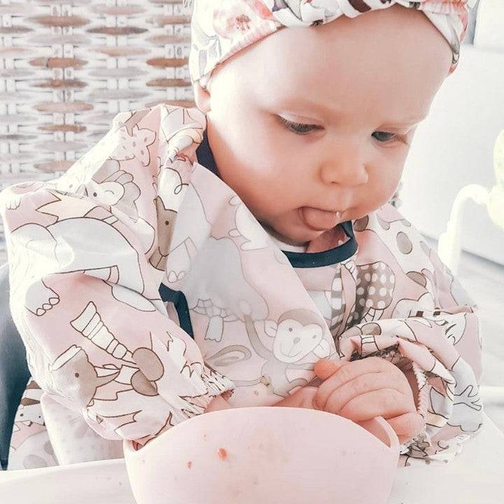 Silicone Baby Feeding Set in Cherry Blossom — cherry blossom baby bib colour swatch detail
