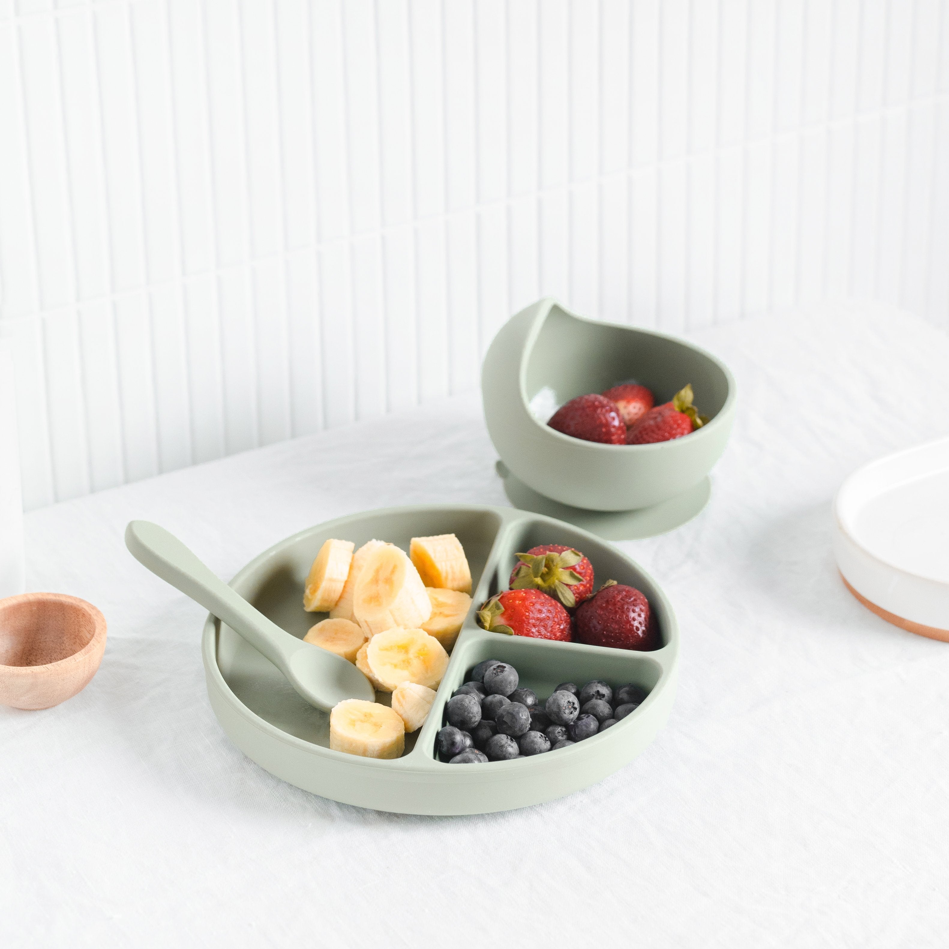 Silicone Baby Feeding Set in Sand Dune — baby bib gift-ready packaging and presentation