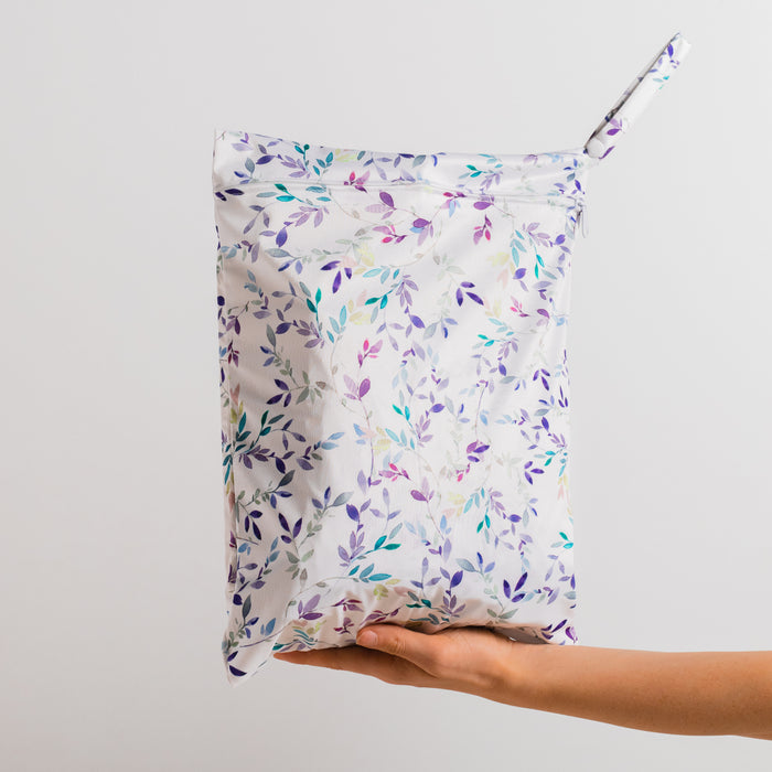 Reusable Single Zip Waterproof Nappy Wet Bag — Delicate Droplets